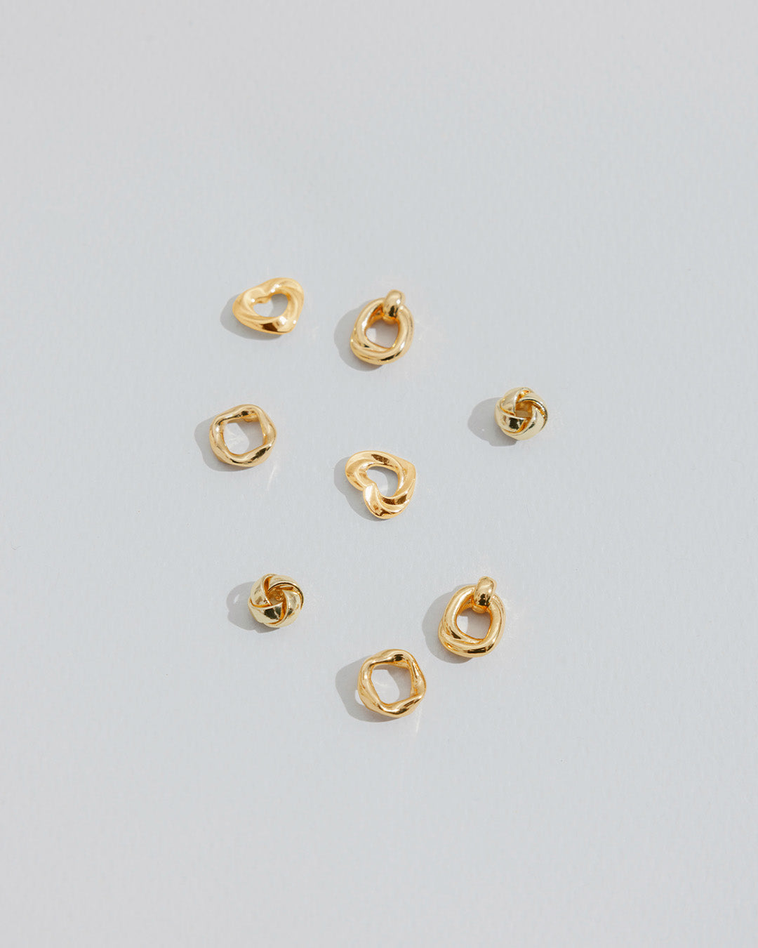 Aretes Entrelazados Oro