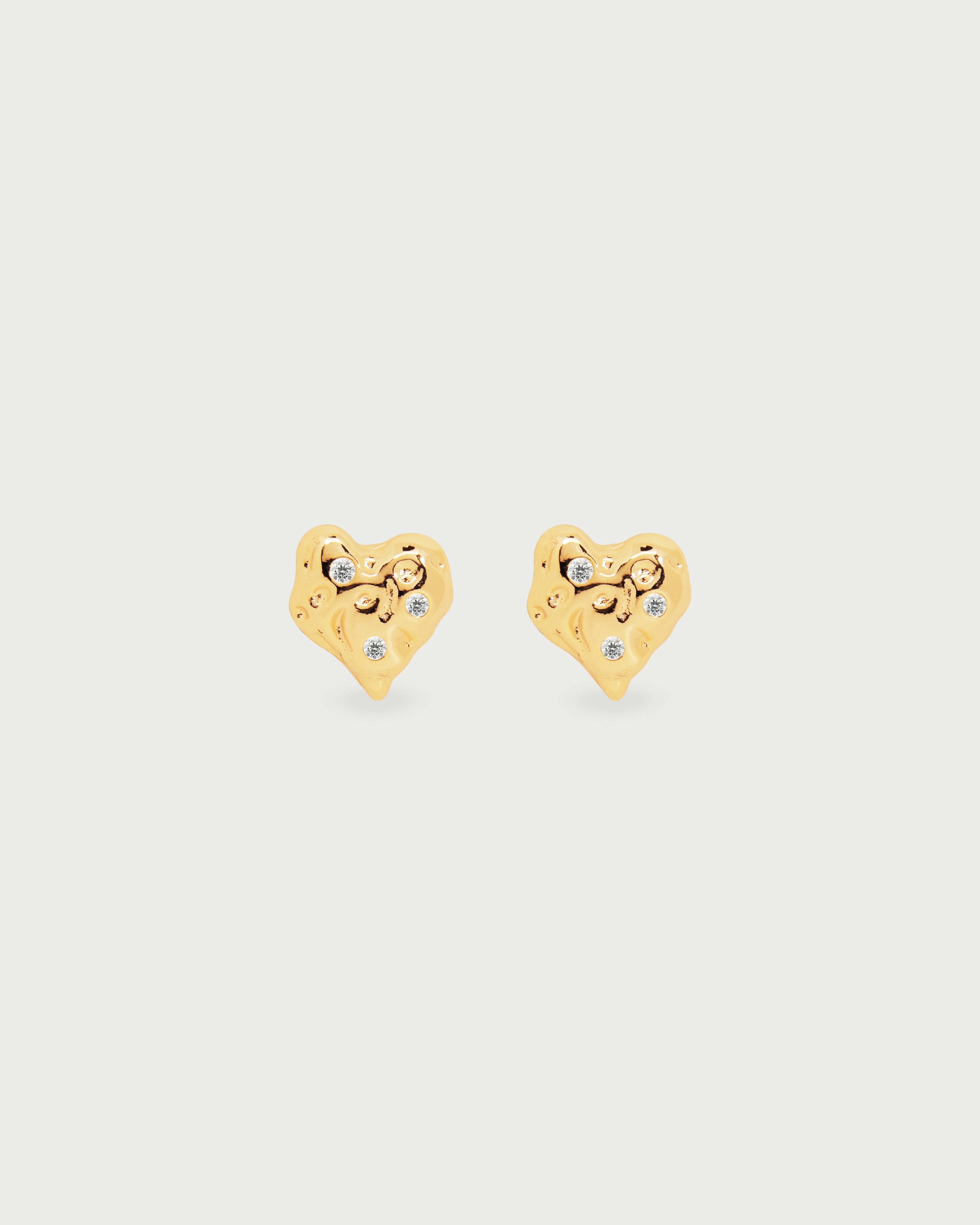 Aretes Corazón Relieve Oro