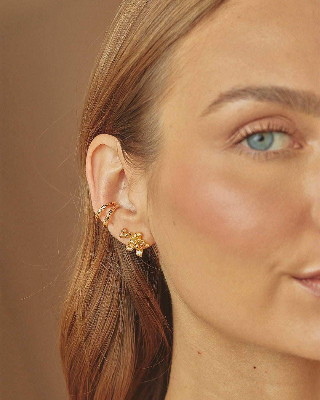 Earparty Amira
