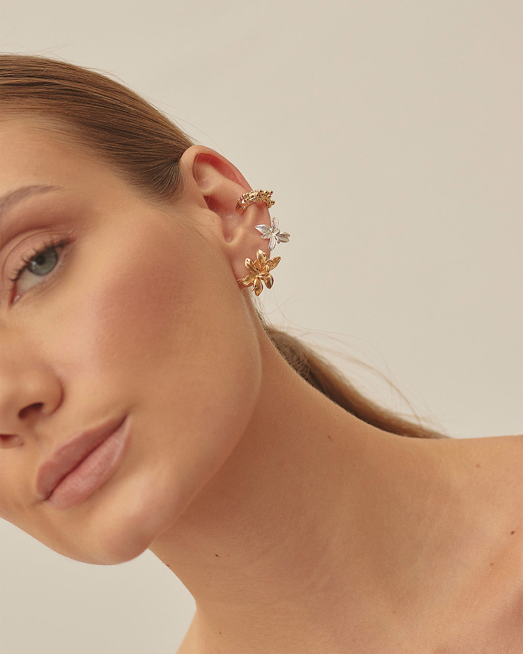 Set de 2 Aretes + Earcuff Florecer