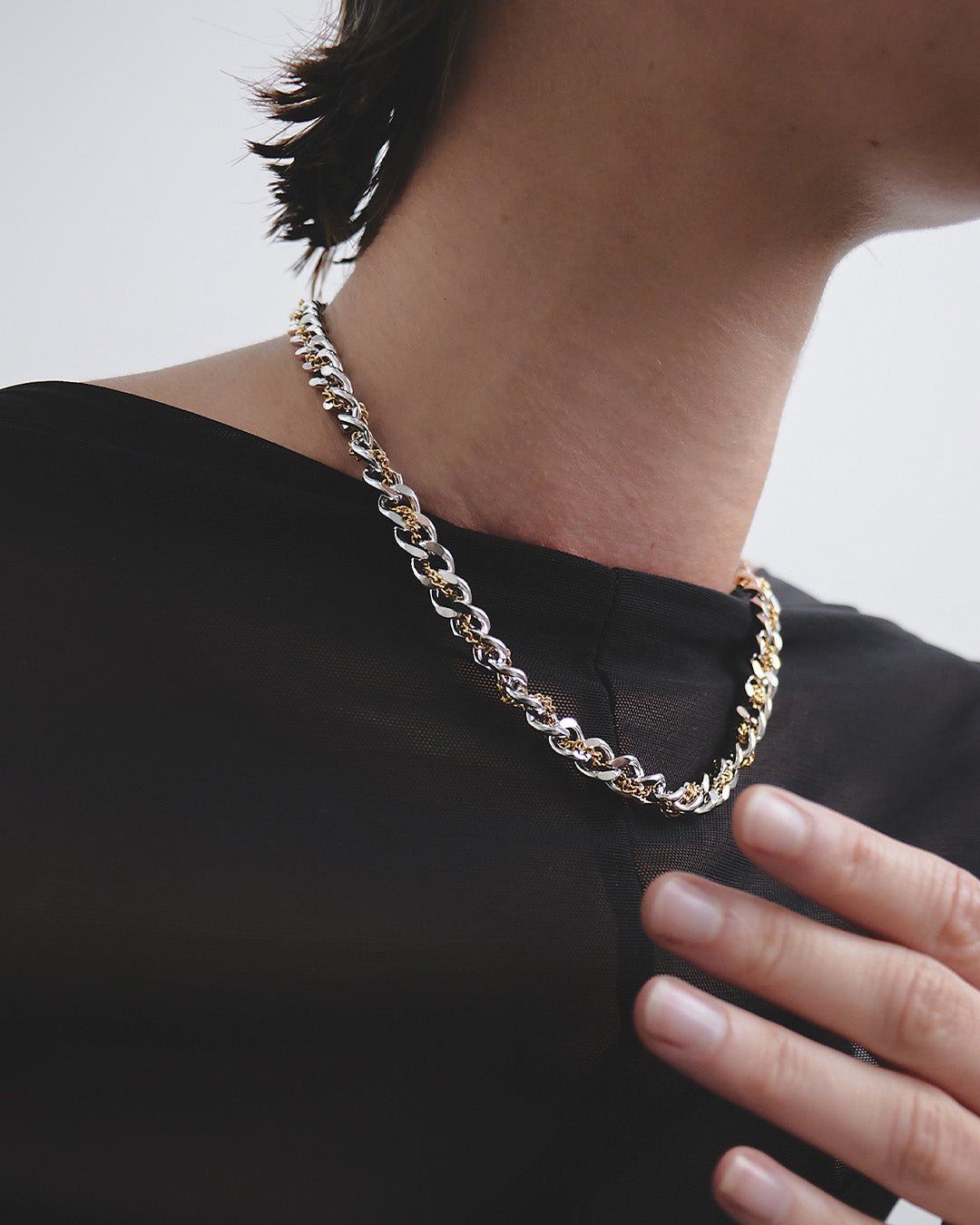 Collar Entrelazado Oro Y Plata - Acero Inoxidable